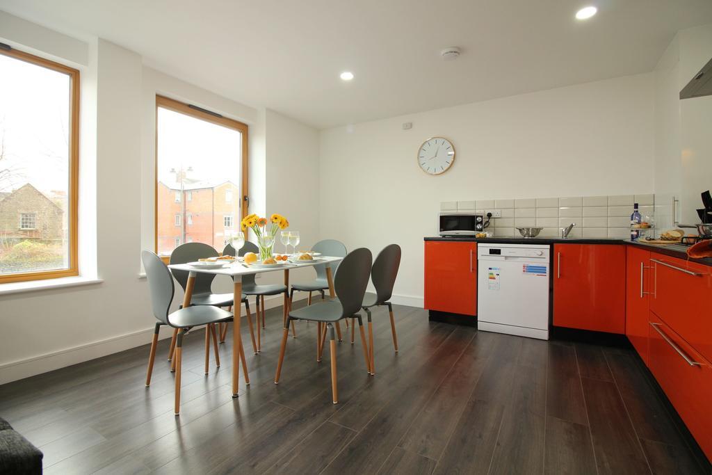 Ferienwohnung Britannia Chambers Leek Exterior foto